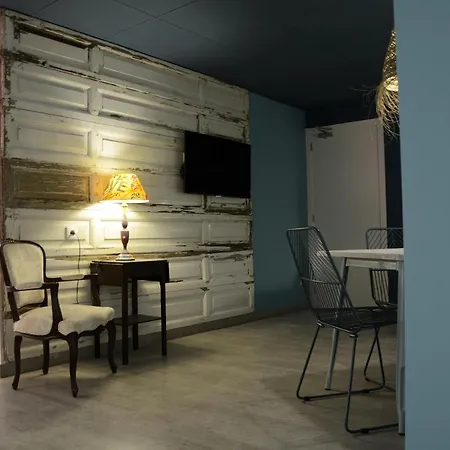 Art&flats فندق مبيت وإفطار